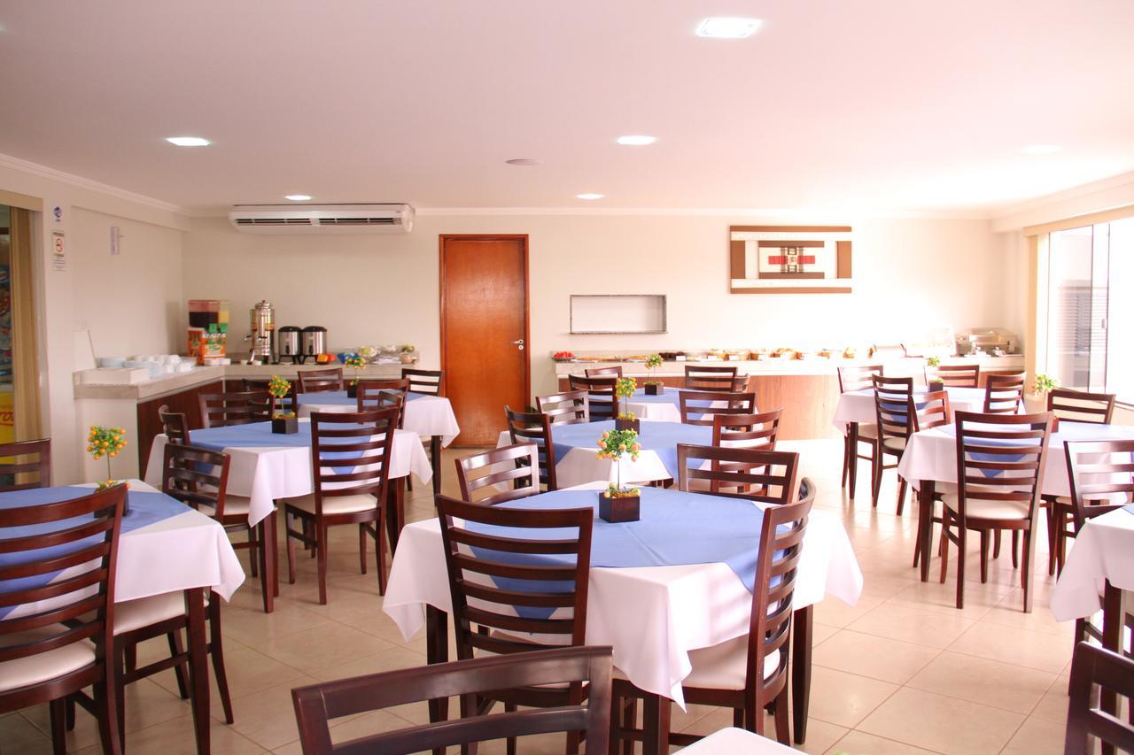 Beira Lago Palace Hotel Morrinhos  외부 사진
