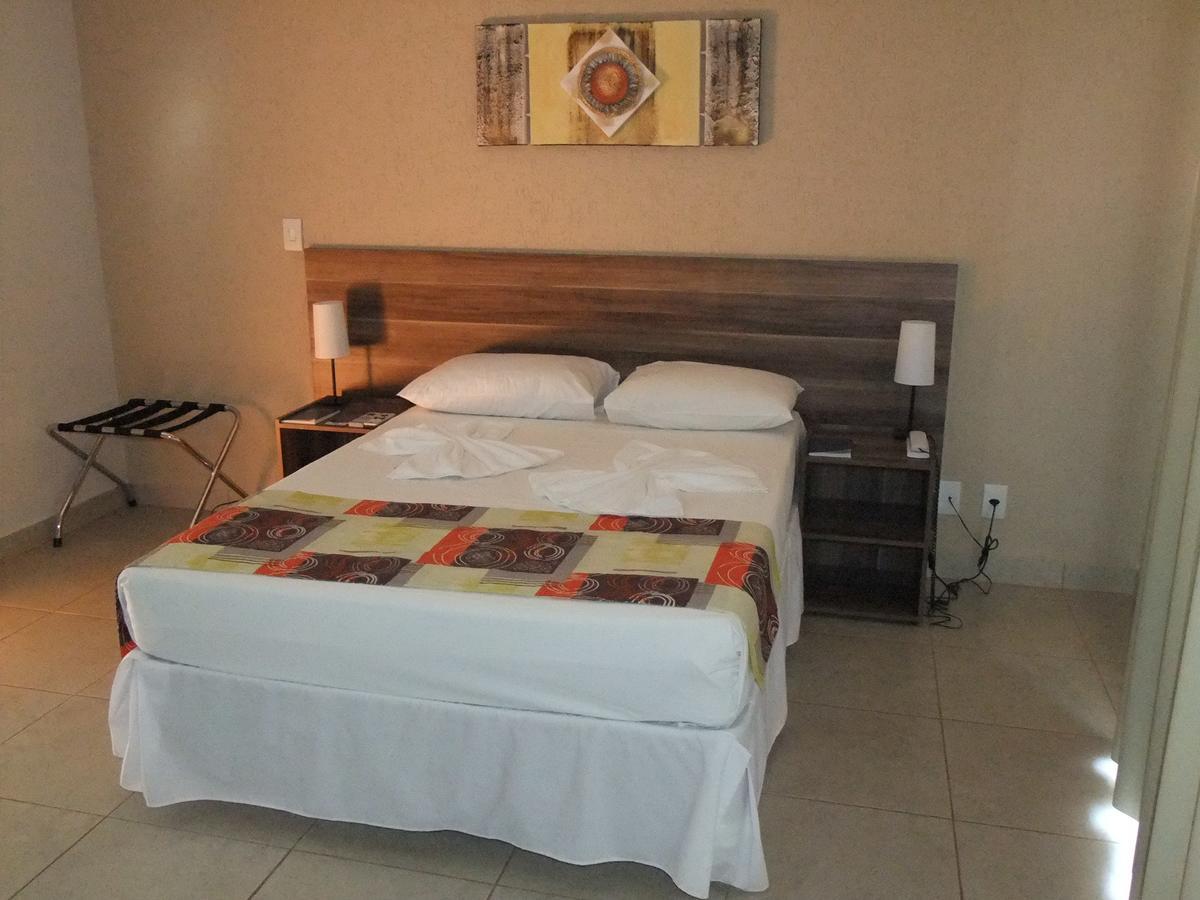 Beira Lago Palace Hotel Morrinhos  외부 사진