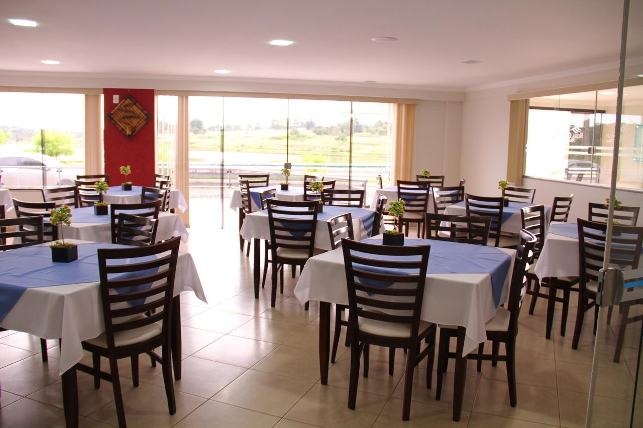 Beira Lago Palace Hotel Morrinhos  외부 사진